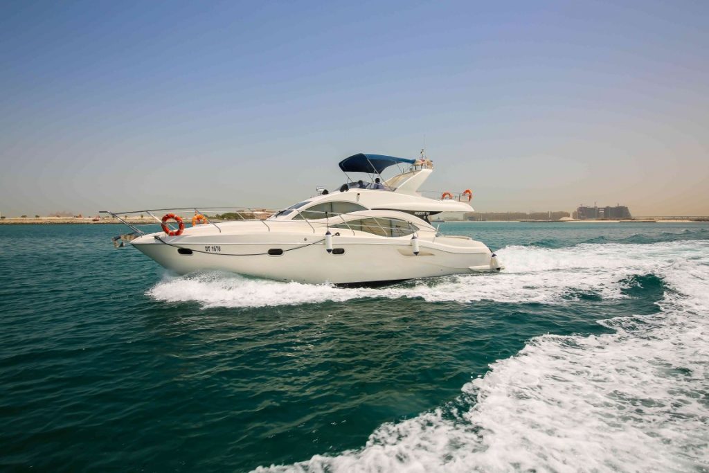 master yacht cruises dubai