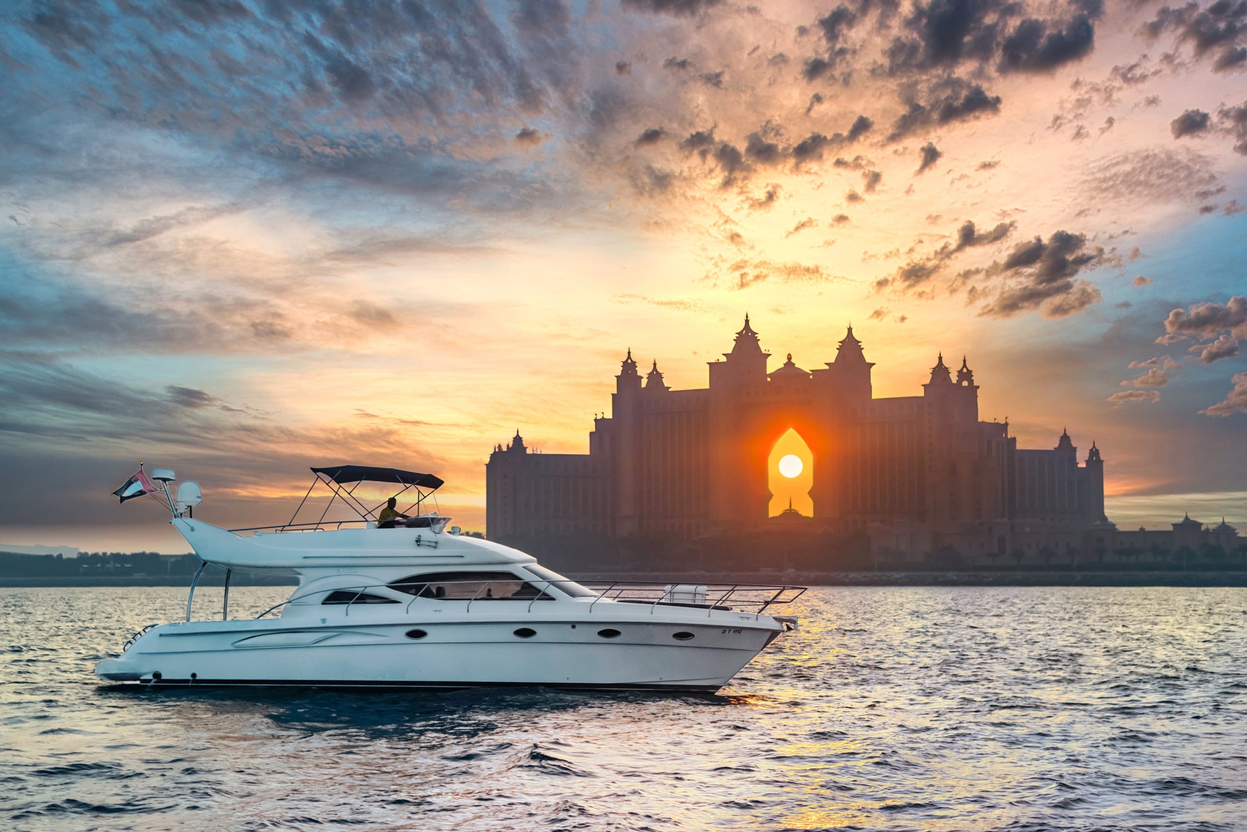 Home - Luxury Yachts Rental - Master Yachts Cruises